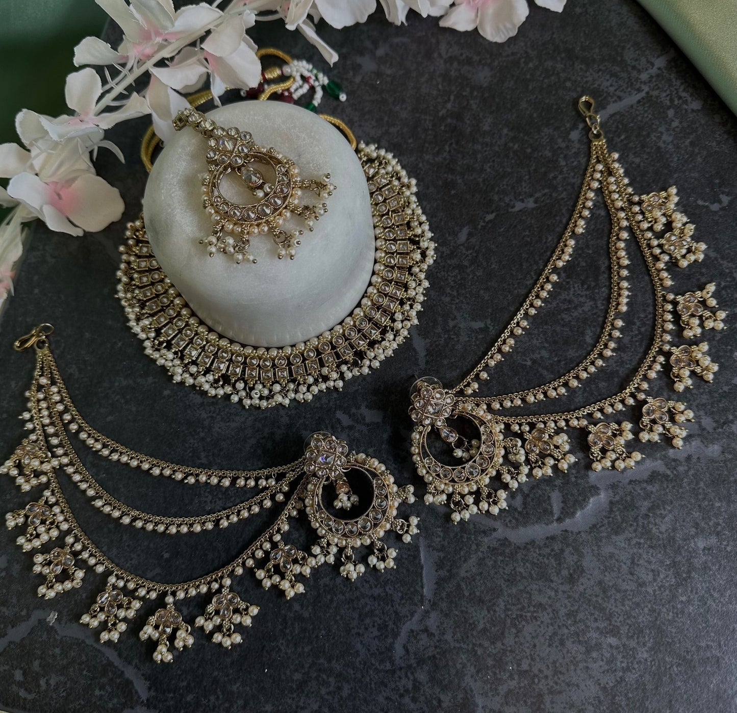 Crystal Golden Choker Set Earring/ Tikka/ Tikli/ Indian/ Pakistani/Fashion Jewellery/ Gift for Women