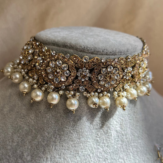 Clear/Gold Choker Set/Earring/ Tikli/ Indian/ Pakistani/Fashion Jewellery/