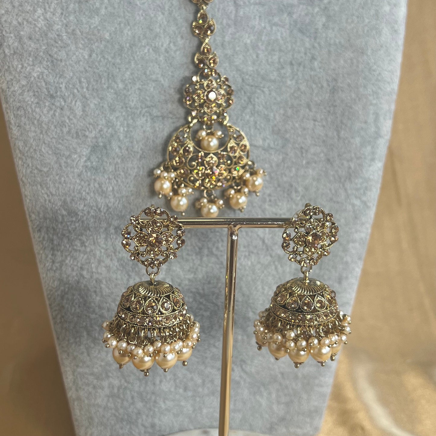 Golden Choker/ Unique Style/ Indian/ Pakistani/Fashion Jewellery/ Gift for Women