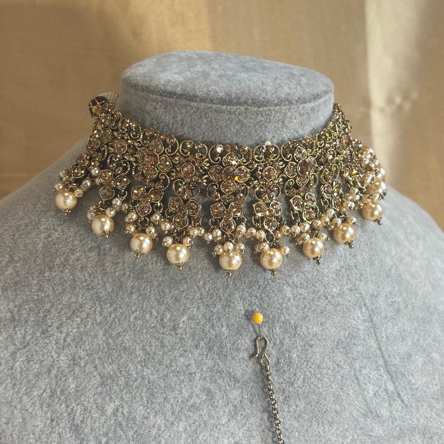Golden Choker/ Unique Style/ Indian/ Pakistani/Fashion Jewellery/ Gift for Women