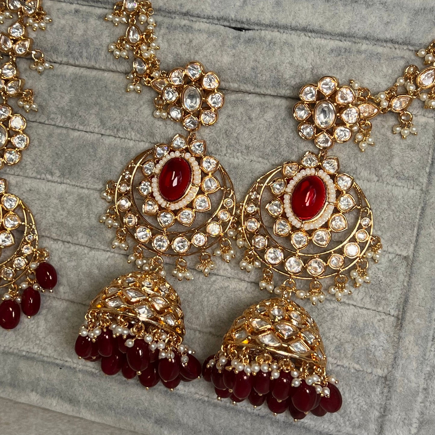 Ruby/ Maroon Full Kundan Gold Plated Style: Bridal Set/ Indian/Pakistani Style/ Choker/ Jhumka Earring/ Tikka/ Sheeshphool/ Hand Harness.