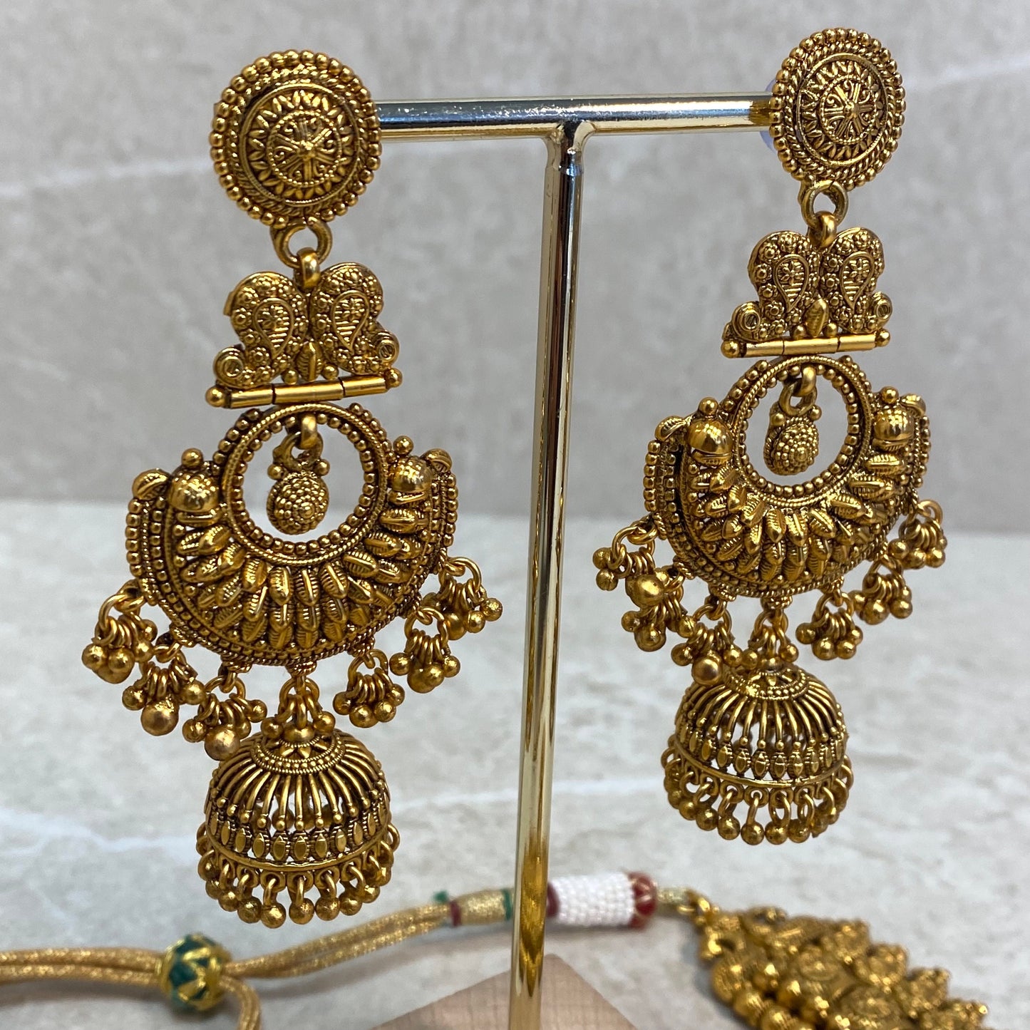 Antique Gold Temple Gold Set-Vintage Design Earring/ Tikka/ Tikli/ Indian/ Pakistani/Fashion Jewellery/ Gift for Women/ Asian Jewellery