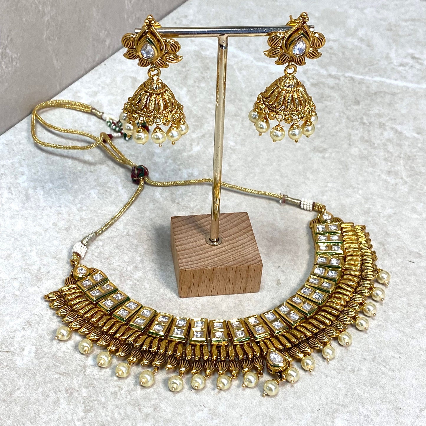 Antique Gold Temple Gold Set-Vintage Design Jhumka Earring/ Pearl Detail Indian/ Pakistani/Fashion Jewellery/ Gift for Women Asian Jewellery