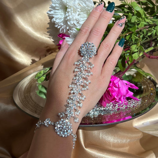 Silver Hand Harness/ Fashion Jewellery/ Gift for Women/Indian/Pakistani style /Haathphool/Hand Accessory