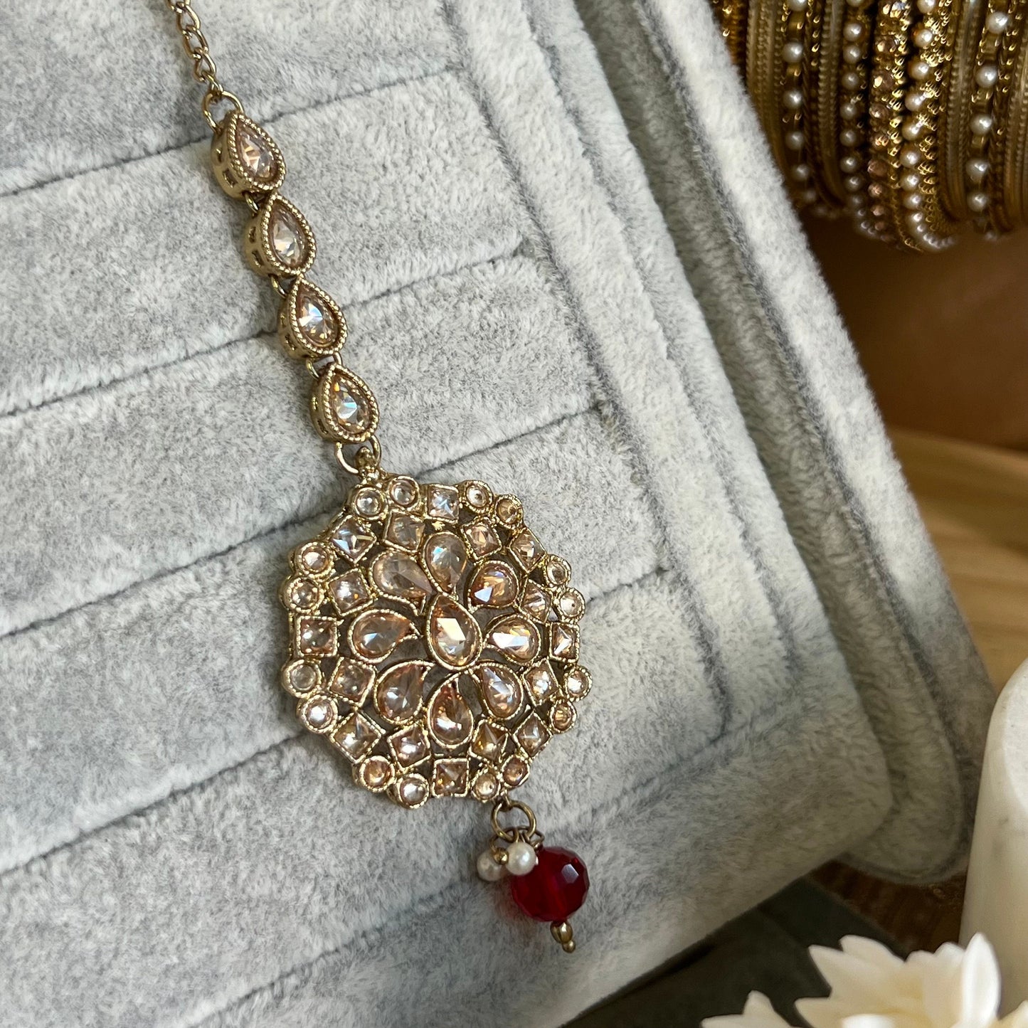 Round Crystal Tikka- Red/ Tikli/ Indian/ Pakistani Fashion Jewellery
