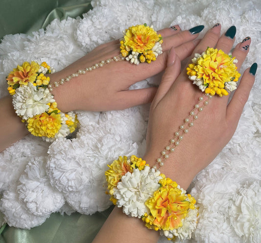 Yellow & White Flower Hand harness/Hathpool Mehendi Sangeet Floral Jewellery/ Fashion Jewellery/ Gift for Women/Indian/Pakistani style