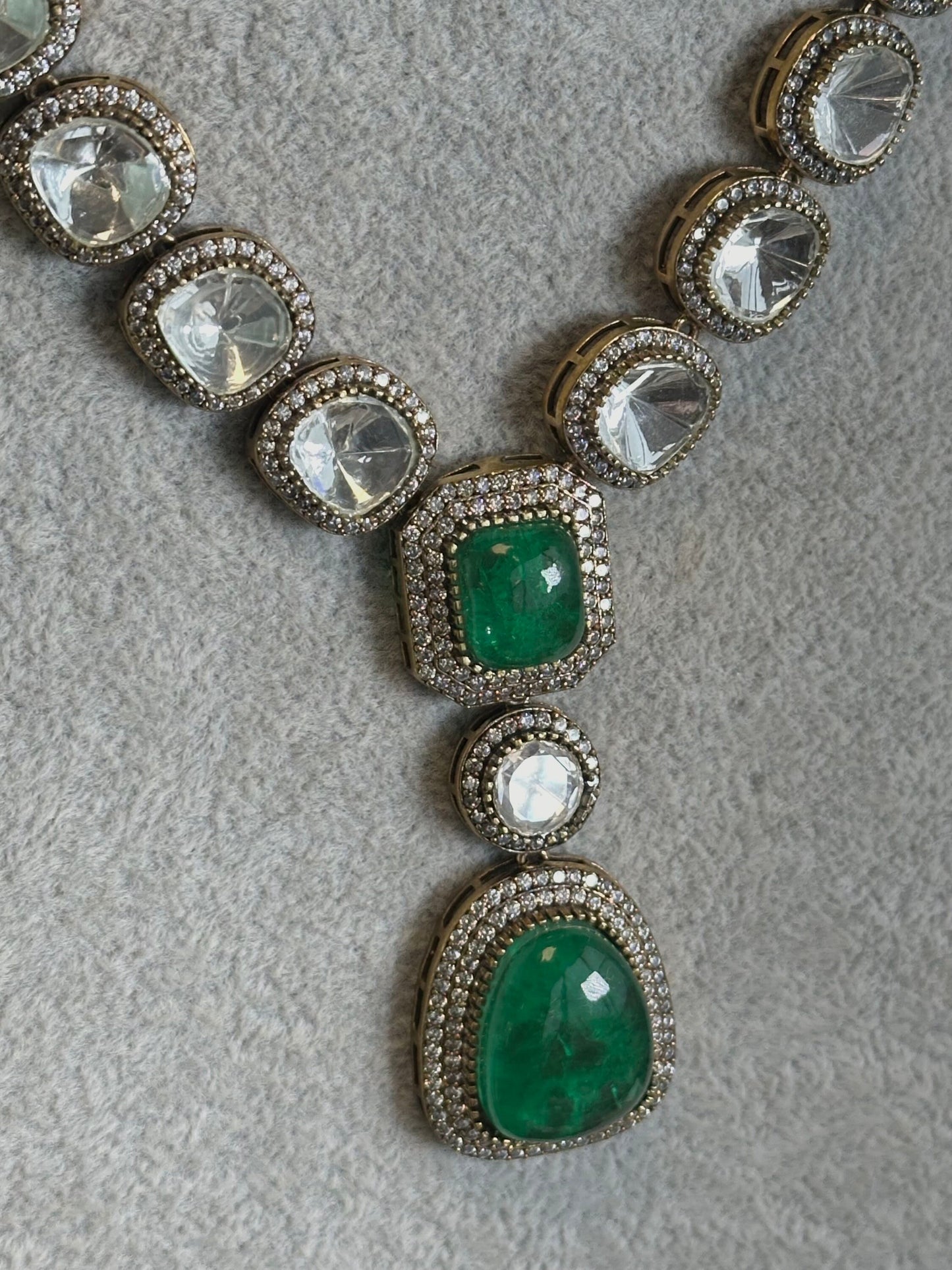 Emeralds Green Necklace Set/Sabyasachi Inspired Jewellery/Indian Jewellery/Bollywood Jewellery/Statement Set