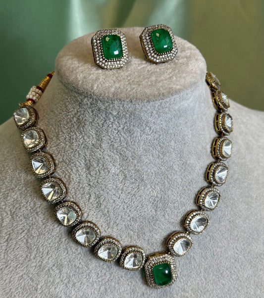 Emeralds Green Necklace Set/Sabyasachi Inspired Jewellery/Indian Jewellery/Bollywood Jewellery/Statement Set