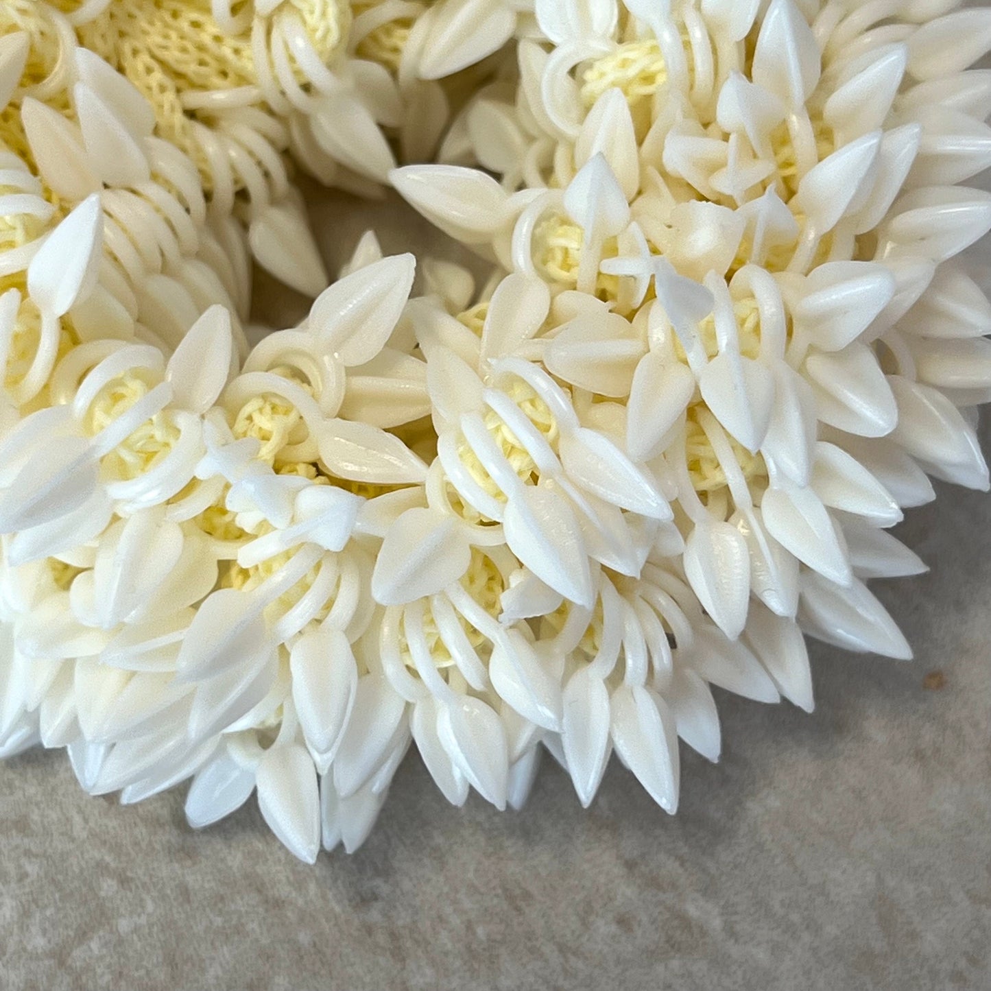 Gajra Scrunchies Jasmine Hair Band Hand Gajra Jasmine Flower Hair Tie Henna gajra Maiyon Gajra Artificial jasmine Wrist Gajra/Scunchies