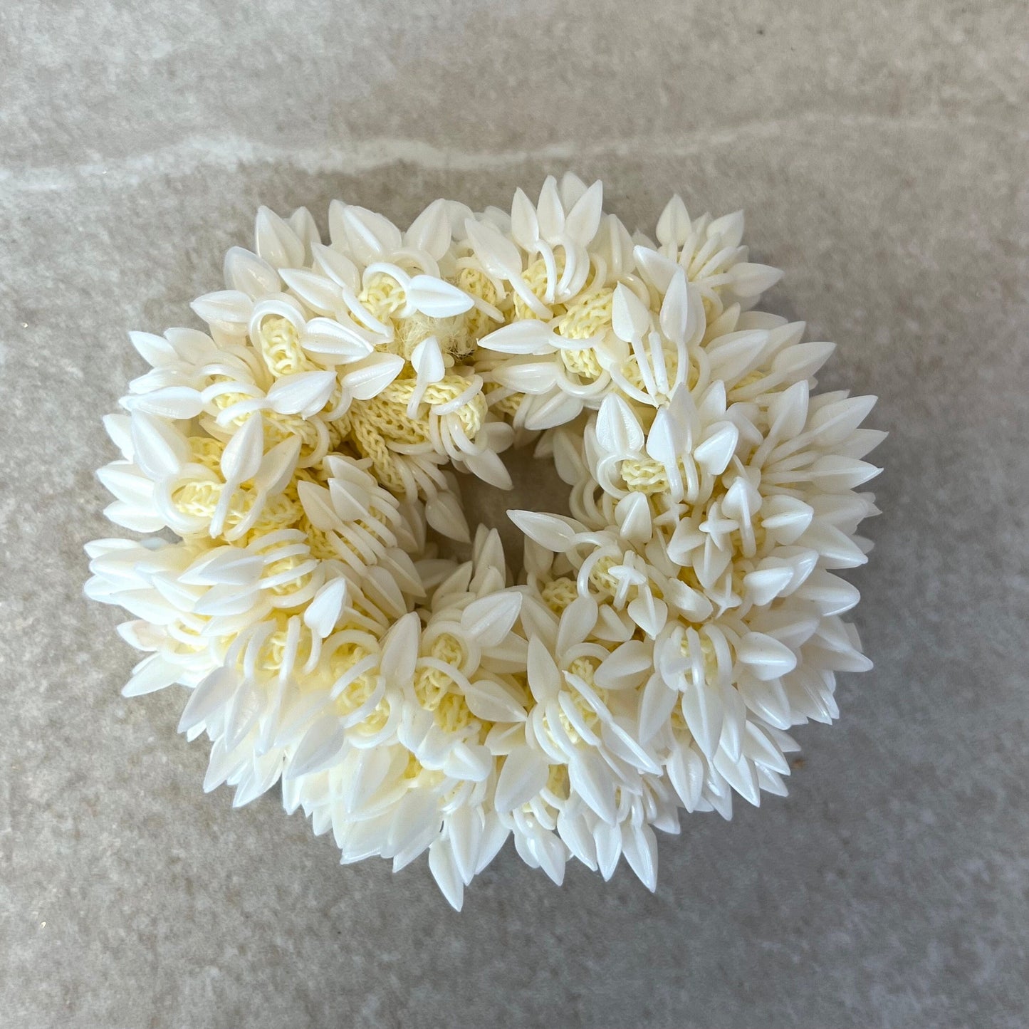 Gajra Scrunchies Jasmine Hair Band Hand Gajra Jasmine Flower Hair Tie Henna gajra Maiyon Gajra Artificial jasmine Wrist Gajra/Scunchies