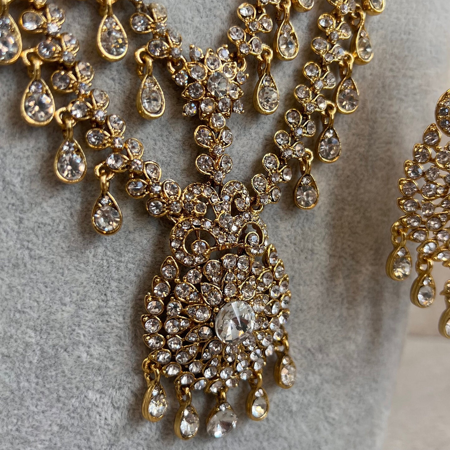 Long Clear Rhinestone Necklace Set with Earring Tikka /Long Mala/ Haar/ Unique Style/ Indian/ Pakistani/Fashion Jewellery/ Gift for Women