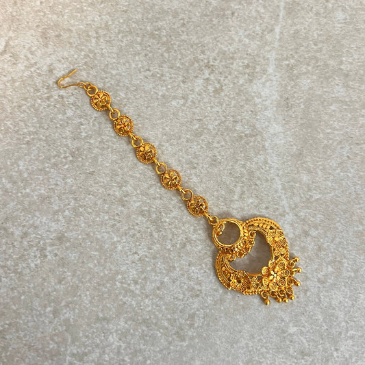 Medium Bright Flower Gold Tikka/ Tikli/ Indian/ Pakistani Fashion Jewellery/Maang Tikkas