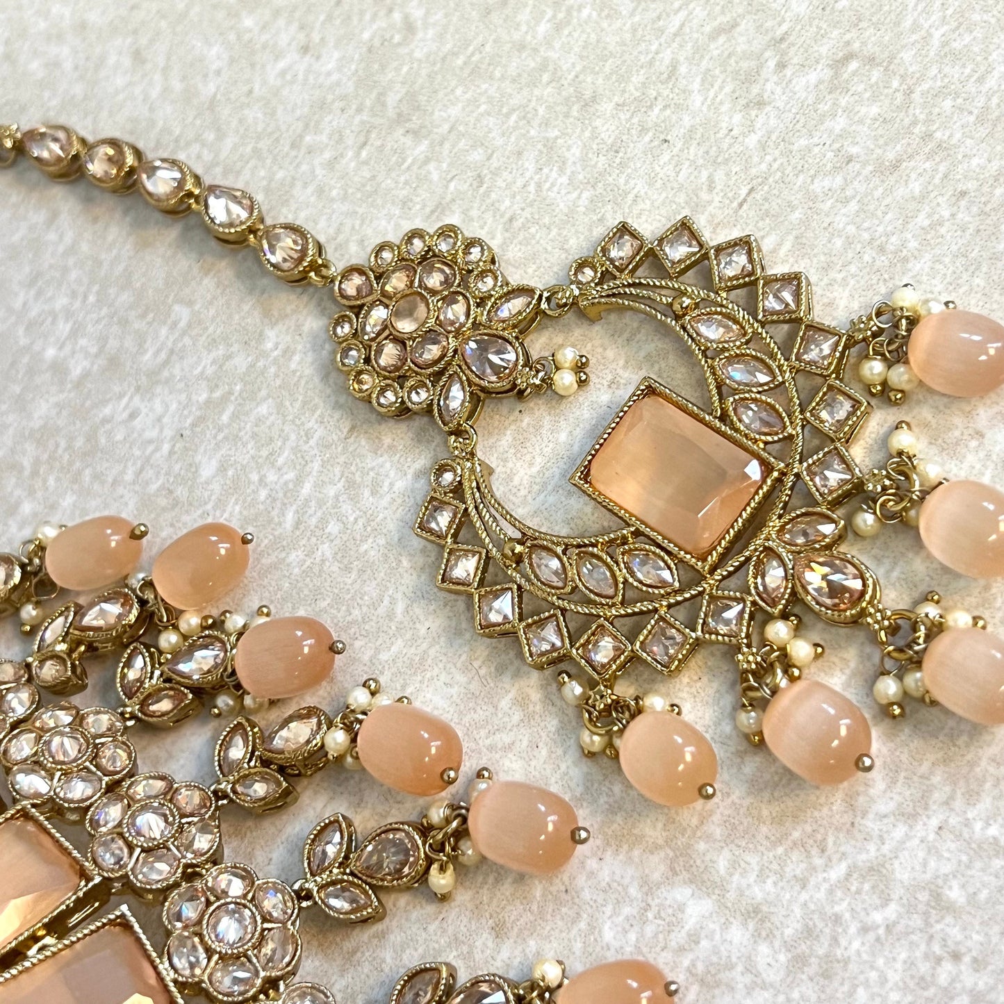 Peach Choker set Earring/ Tikka/ Tikli/ Indian/ Pakistani/Fashion Jewellery/ Gift for Women