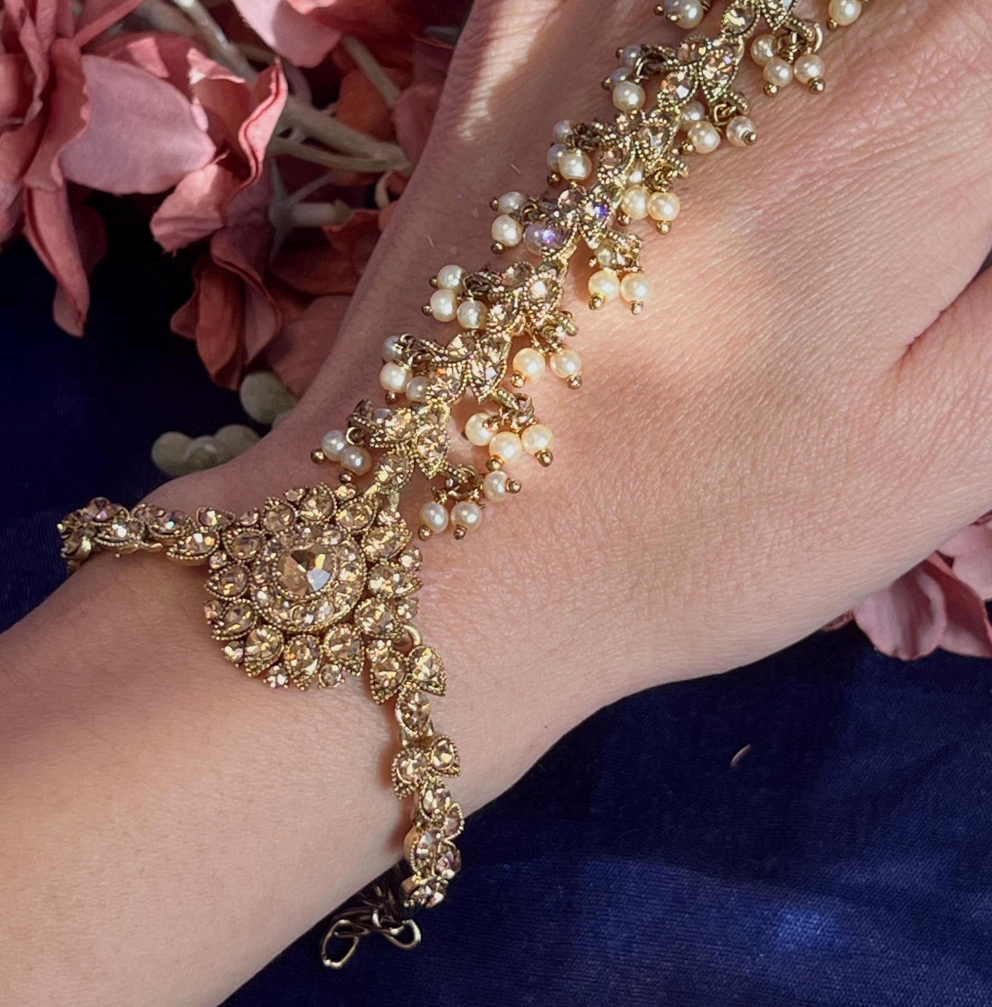 Golden Hand Harness/Gold Ring Hand Harness/Gold Hathpool/Fashion Jewellery/ Gift for Women/Indian/Pakistani style /Haathphool/Hand Accessory