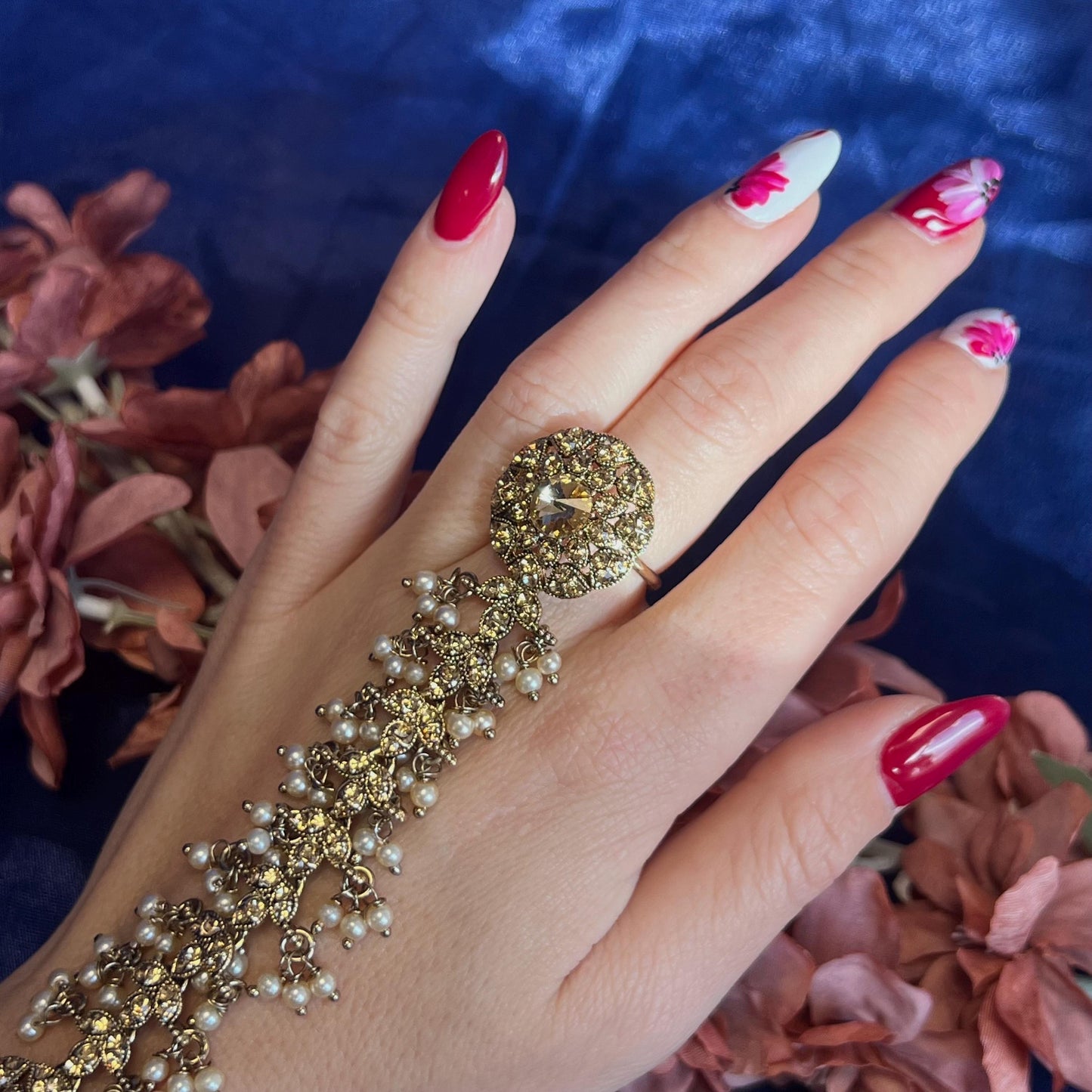 Golden Hand Harness/Gold Ring Hand Harness/Gold Hathpool/Fashion Jewellery/Gold Hathpool/Indian/Pakistani style /Haathphool/Hand Accessory