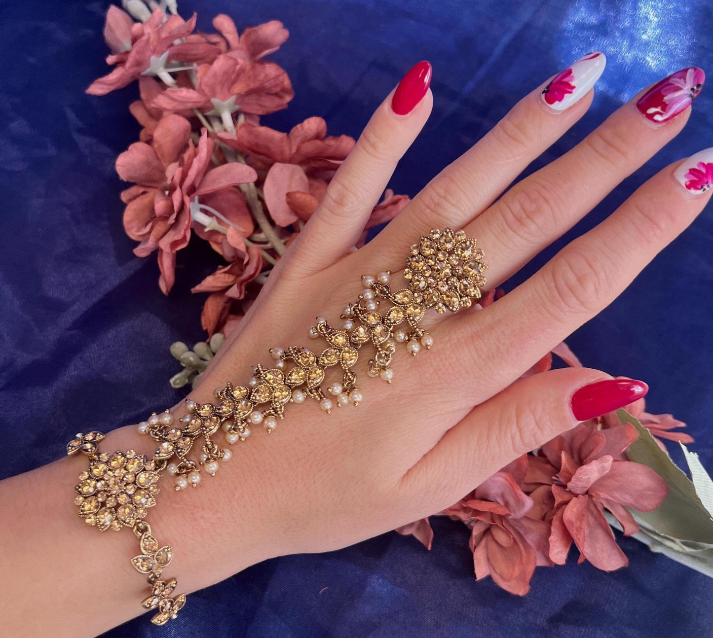 Golden Hand Harness/Gold Ring Hand Harness/Gold Hathpool/Fashion Jewellery/ Gift for Women/Indian/Pakistani style /Haathphool/Hand Accessory