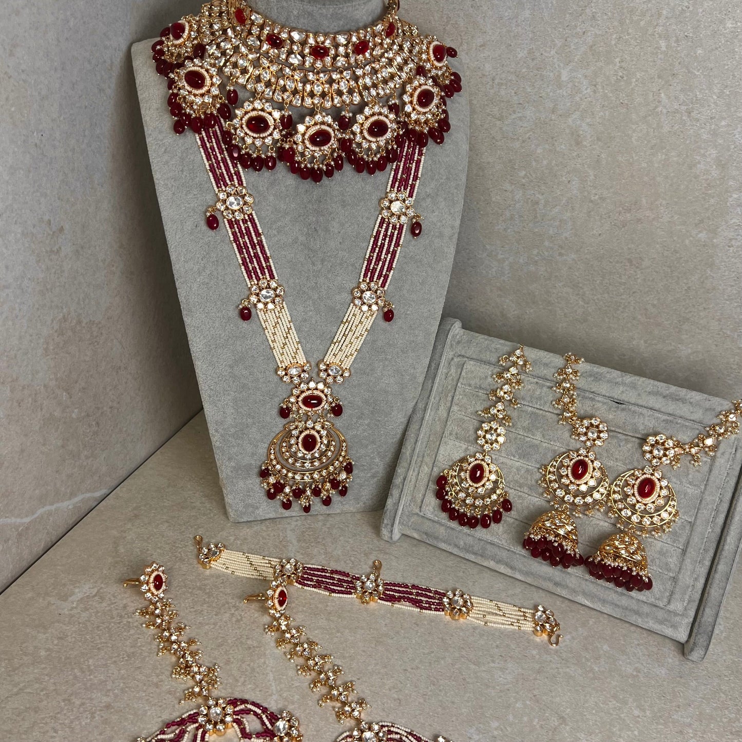 Ruby/ Maroon Full Kundan Gold Plated Style: Bridal Set/ Indian/Pakistani Style/ Choker/ Jhumka Earring/ Tikka/ Sheeshphool/ Hand Harness.