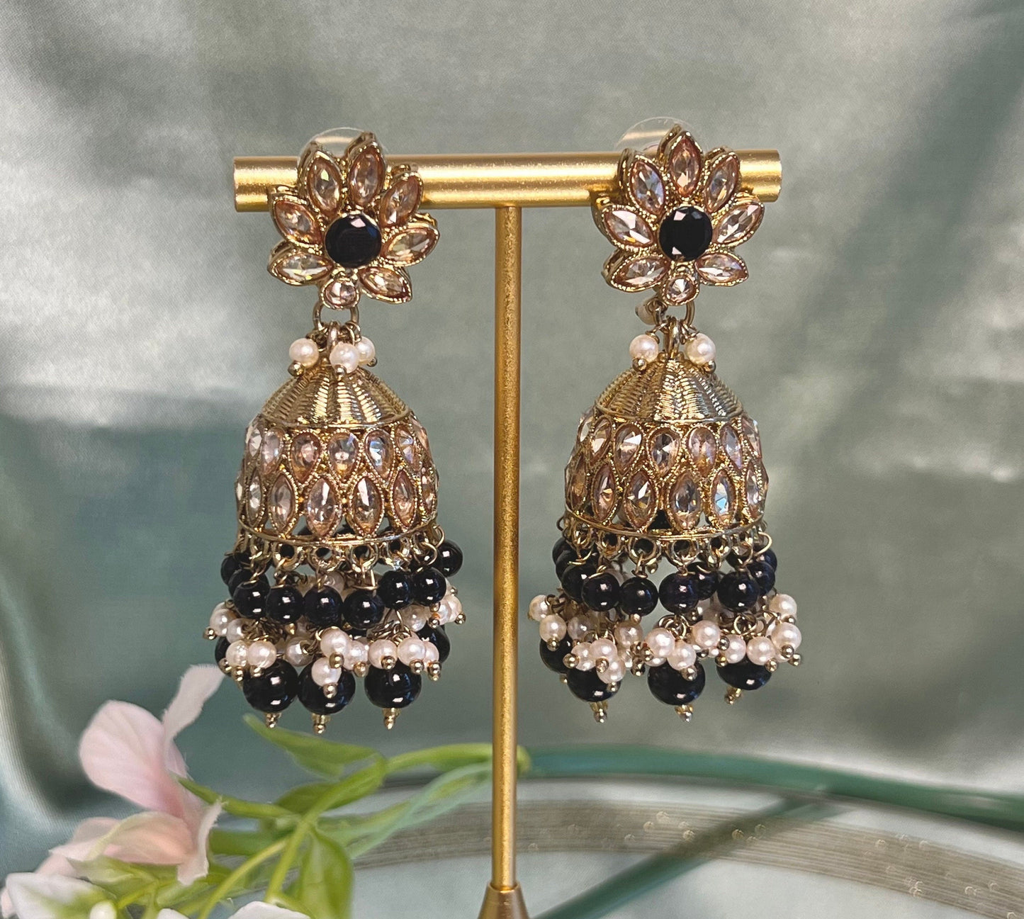 Medium Green Crystal Indian Jhumka Earrings/Jhumkis/ Fashion Jewellery/ Gift for Women/Indian/Antique Gold Earrings/Pakistani style