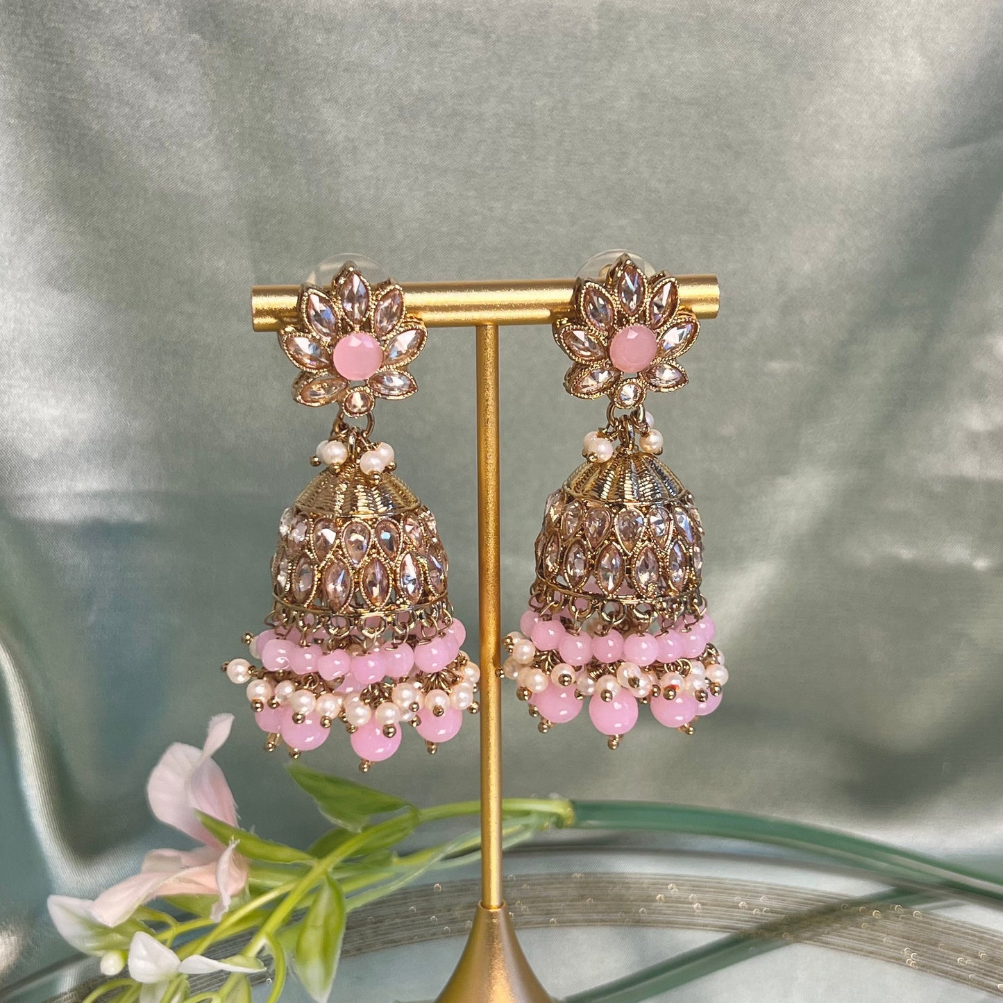 Medium Pink Crystal Indian Jhumka Earrings/Jhumkis/ Fashion Jewellery/ Gift for Women/Indian/Antique Gold Earrings/Pakistani style