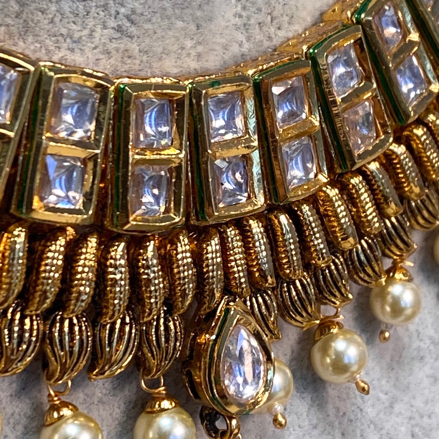 Antique Gold Temple Gold Set-Vintage Design Jhumka Earring/ Pearl Detail Indian/ Pakistani/Fashion Jewellery/ Gift for Women Asian Jewellery