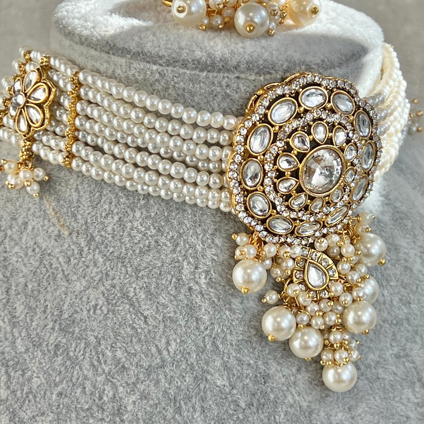 Faux Kundan Clear Pearl Choker set Earring/ Tikka/ Tikli/ Indian/ Pakistani/Fashion Jewellery/ Gift for Women/