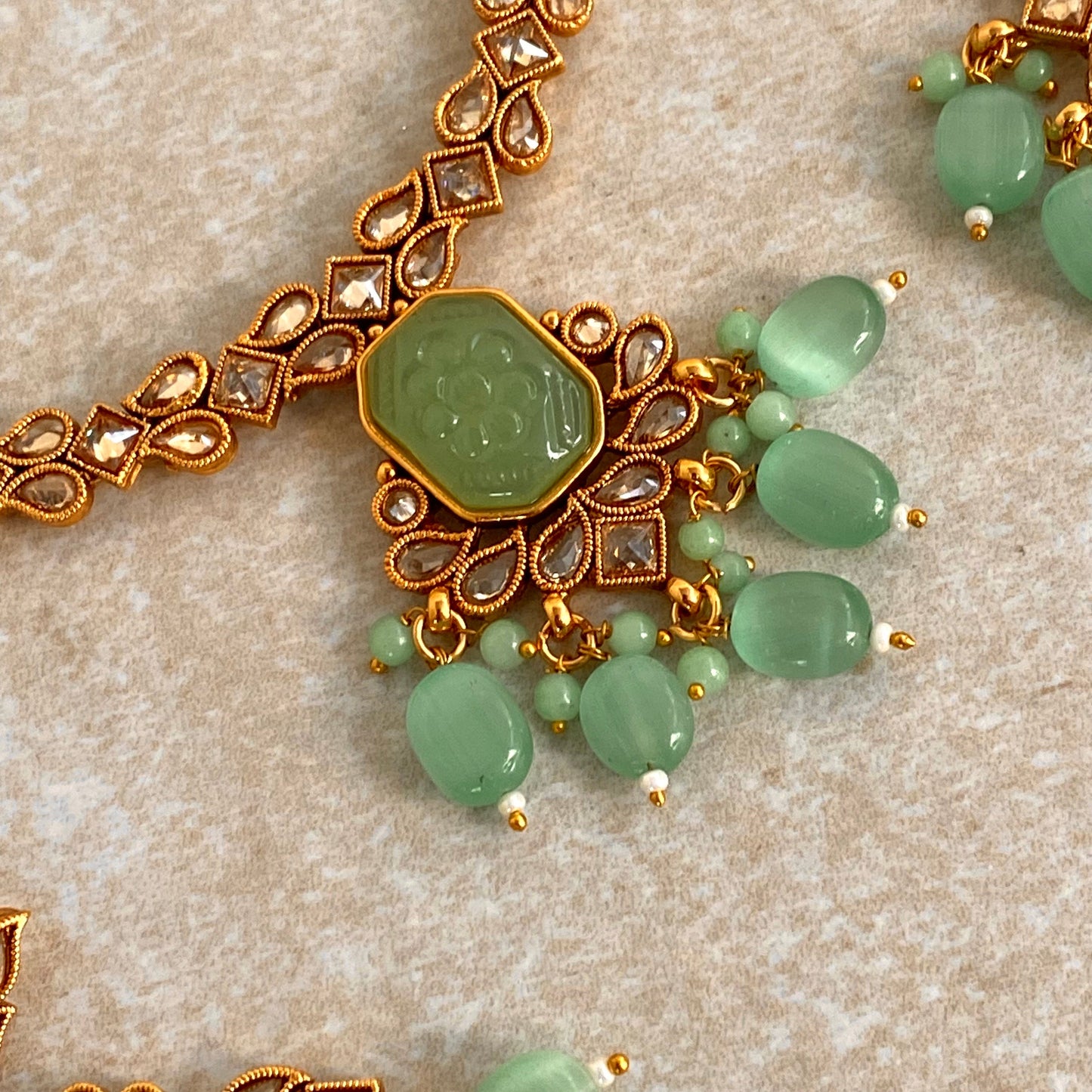 Jade green/ Ombré Mint Necklace Set Earring/ Tikka/ Tikli/ Indian/ Pakistani/Fashion Jewellery/ Gift for Women