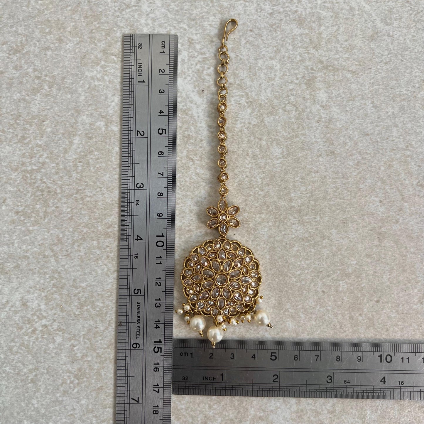 Round Crystal Tikka - Antique Gold /Champagne Zircon Crystal /Silver  Tikli/ Indian/ Pakistani Fashion Jewellery/ Maang Tikkas/ Mix Colours