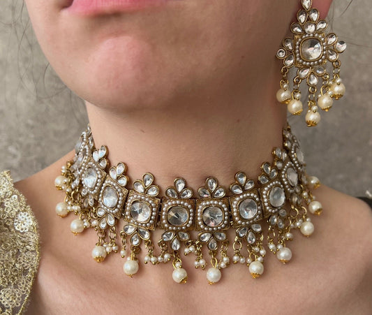 Clear Faux Kundan with Earrings and Tikka/ Unique Style/ Indian/ Pakistani/Fashion Jewellery/ Gift for Women