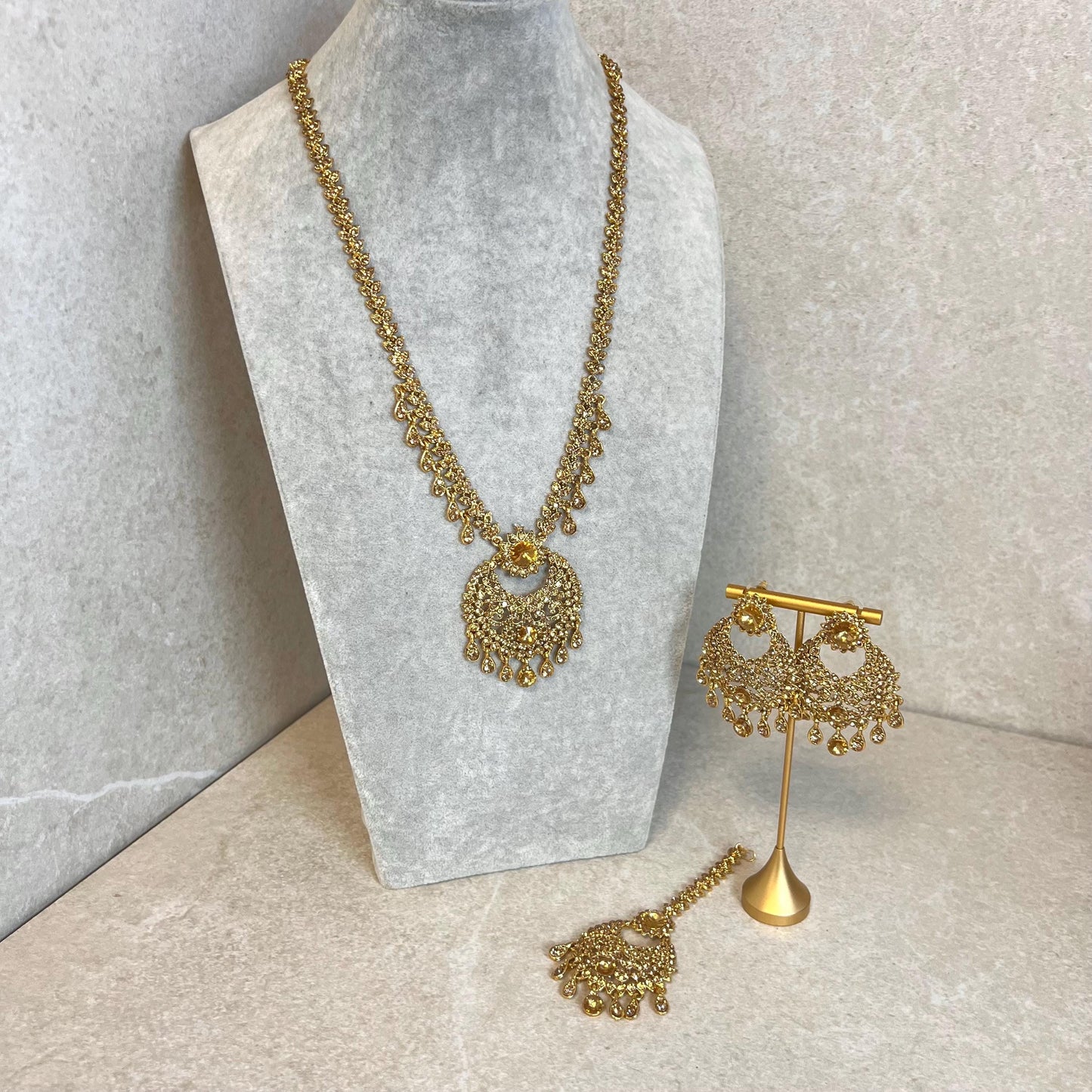 Long Golden Rhinestone Necklace Set with Earring Tikka /Long Mala/ Haar/ Unique Style/ Indian/ Pakistani/Fashion Jewellery/ Gift for Women