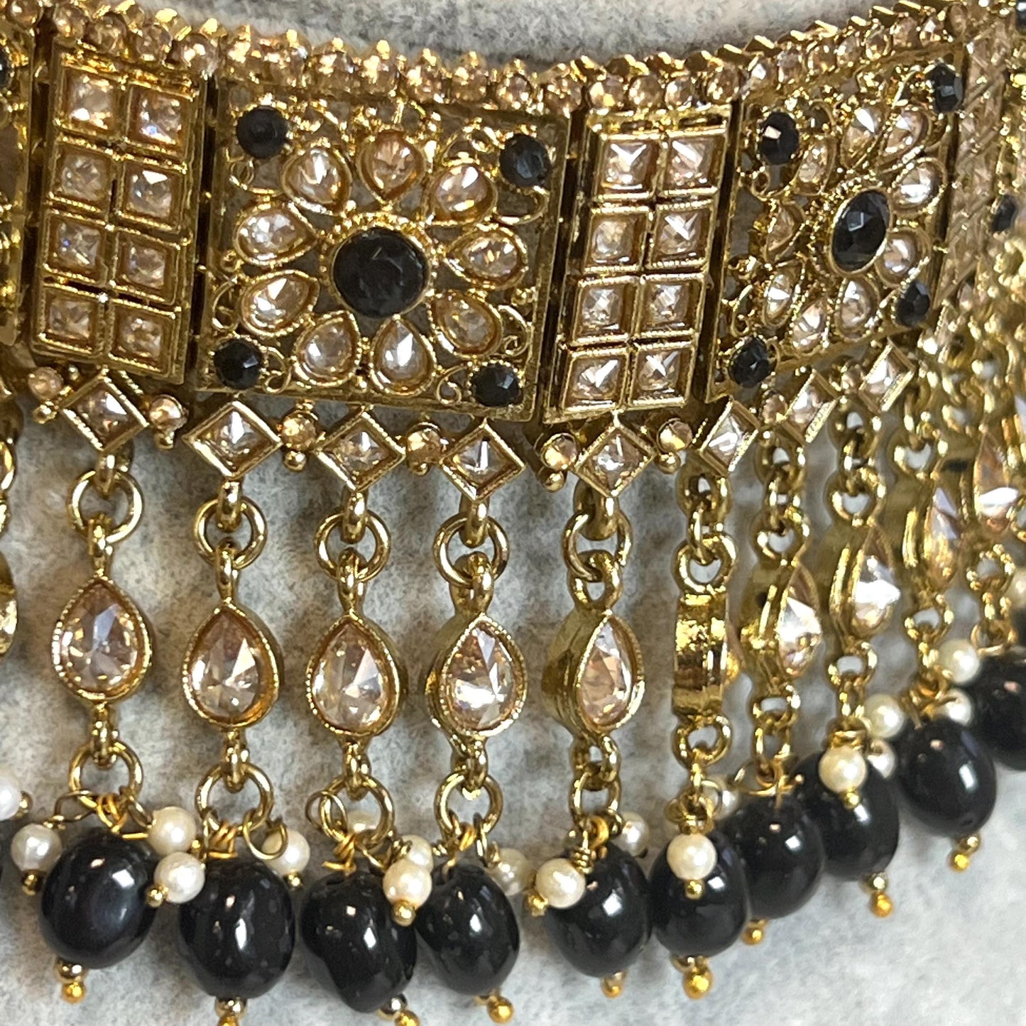 Black/ Large Antique Gold Crystal Choker set with Jhumka Earring and Tikka.  Indian/ Pakistani Style/ Wedding/ Fashion Jewellery