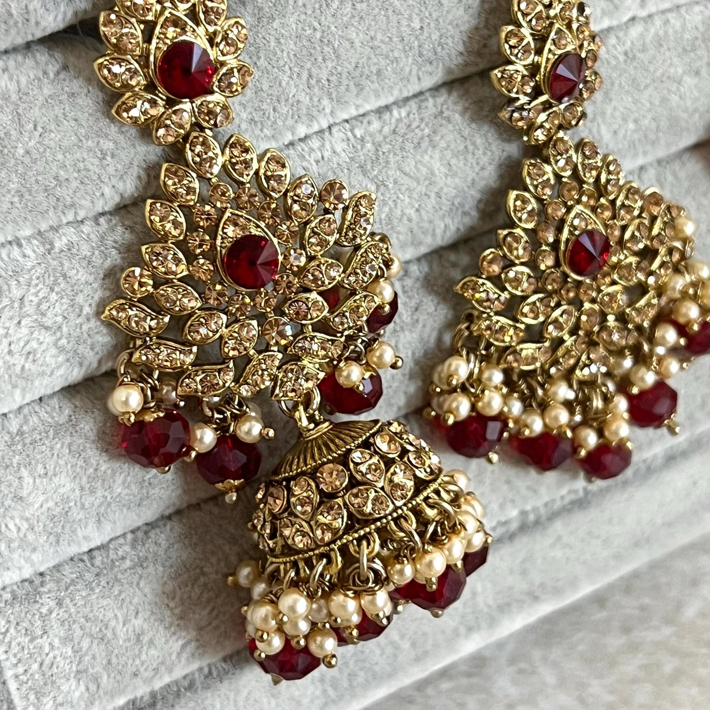 Maroon Bridal Necklace Set Indian/ Pakistani Style/ Wedding/ Fashion Jewellery/ Necklace set/Jhumka Earring/ Tikka/ High Quality Bridal Set