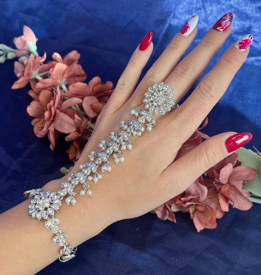 Silver/Pearly Hand Harness/Silver Pearly Hand Hathpool/Fashion Jewellery/ Gift for Women/Indian/Pakistani style /Haathphool/Hand Accessory