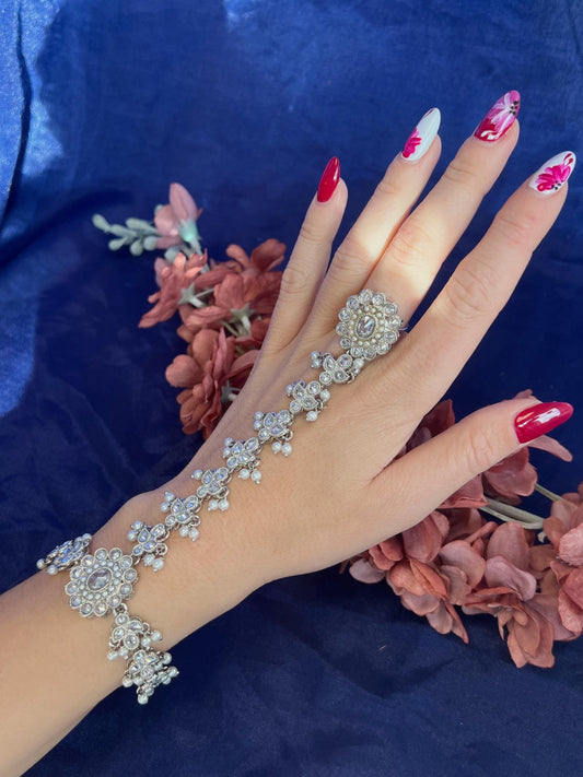 Silver Hand Harness/Silver Hathpool/ Fashion Jewellery/ Gift for Women/Indian/Pakistani style /Haathphool/Hand Accessory