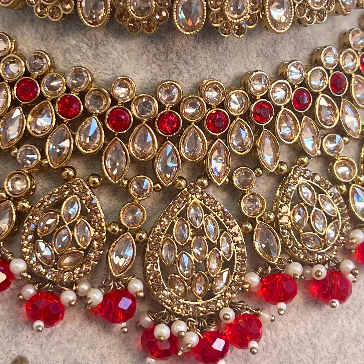 Red Bridal Choker Necklace set with Earring, Tikka and Jhumar Indian/ Pakistani Style/ Wedding/ Antique Gold/ Champagne Crystals
