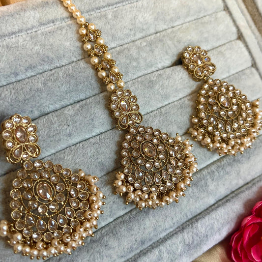 Pearl/Champagne-Gold Earrings and Tikka Set/ Henna party/Pakistani/ Indian Style Earring/ Antique Gold with Champagne Crystals/ Gift For Her