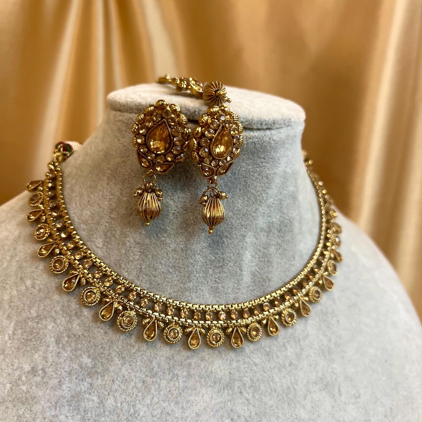 Gold Thin Necklace Set Earring/ Tikka/ Tikli/ Indian/ Pakistani/Fashion Jewellery/ Gift for Women/ Antique Gold with Champagne crystals