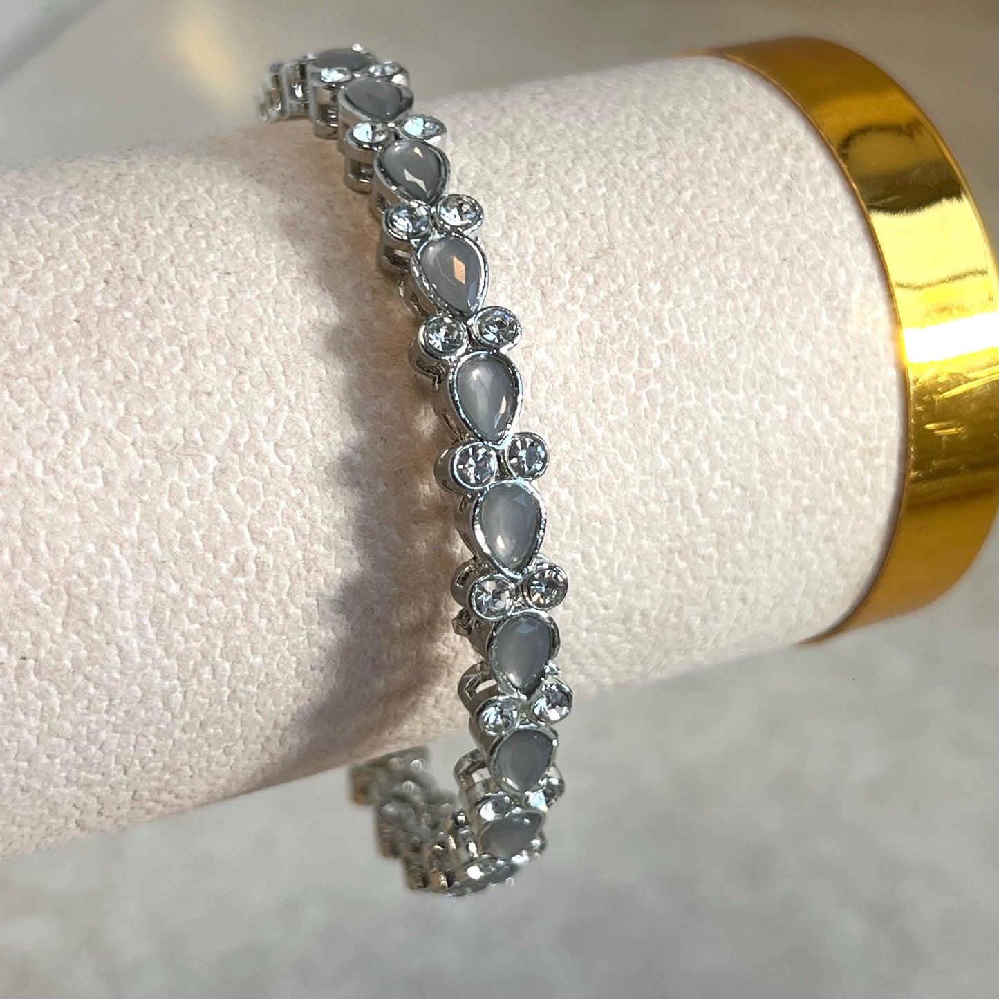 Single Statement Bangle in Mix Colours. Silver Base Colourful Stones/ Size Small 2.6 only/ Multicolour