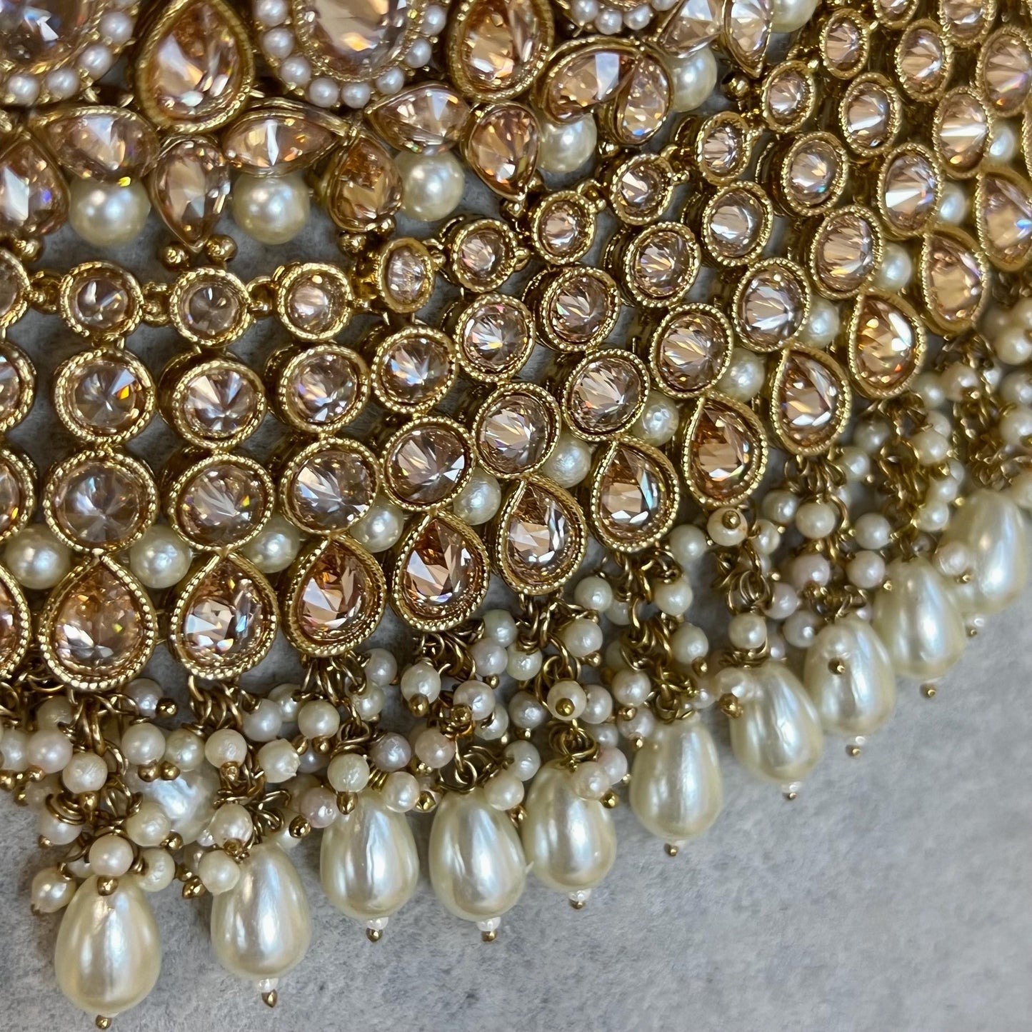 Large Antique Gold Champagne Bridal Necklace set with Jhumka Earring and Tikka.  Indian/ Pakistani Style/ Wedding/ Fashion Jewellery