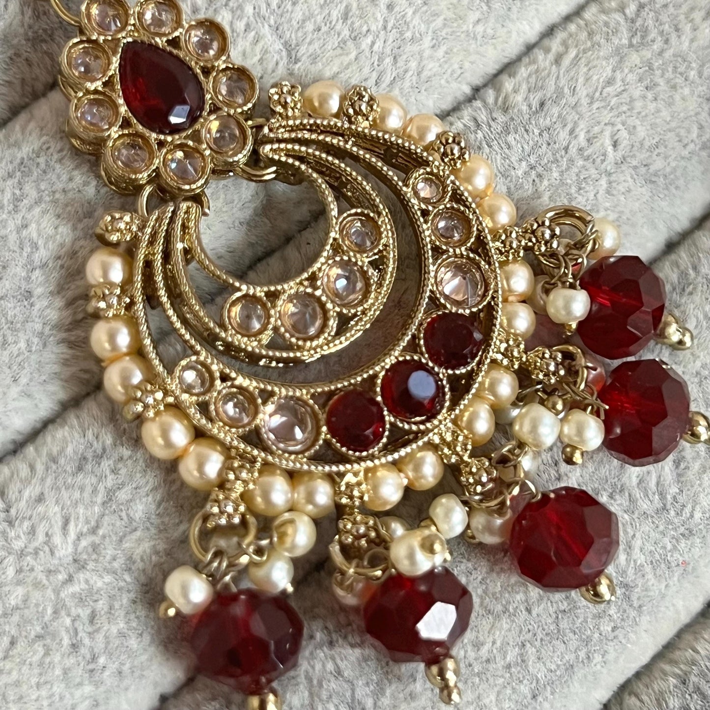 Crystal Pearl Tikka/ Tikli/ Indian/ Pakistani Fashion Jewellery/ Maang Tikkas/ Mix Colour/ White/ Maroon/ Navy/ Antique Gold/ Zircon Crystal