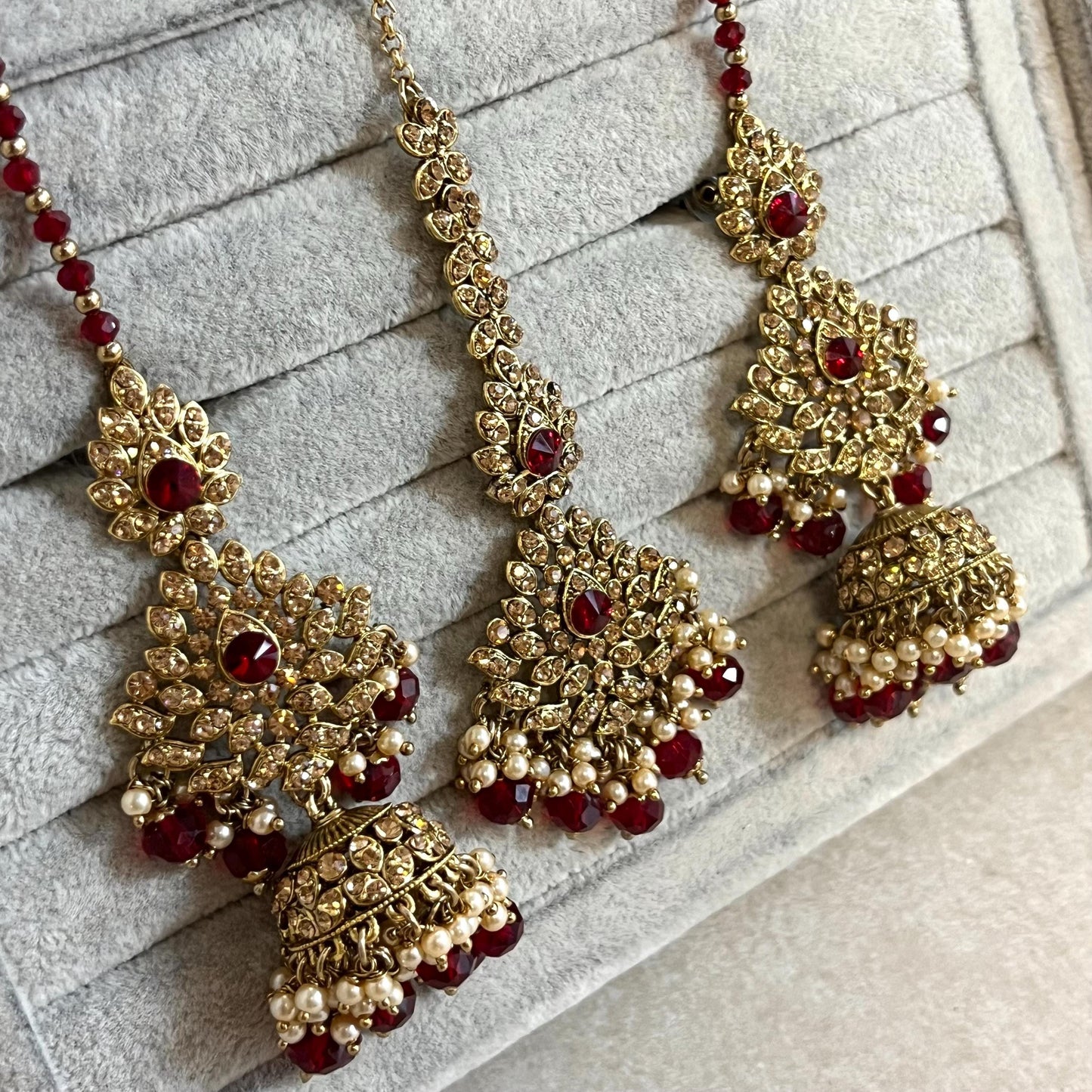 Maroon Bridal Necklace Set Indian/ Pakistani Style/ Wedding/ Fashion Jewellery/ Necklace set/Jhumka Earring/ Tikka/ High Quality Bridal Set