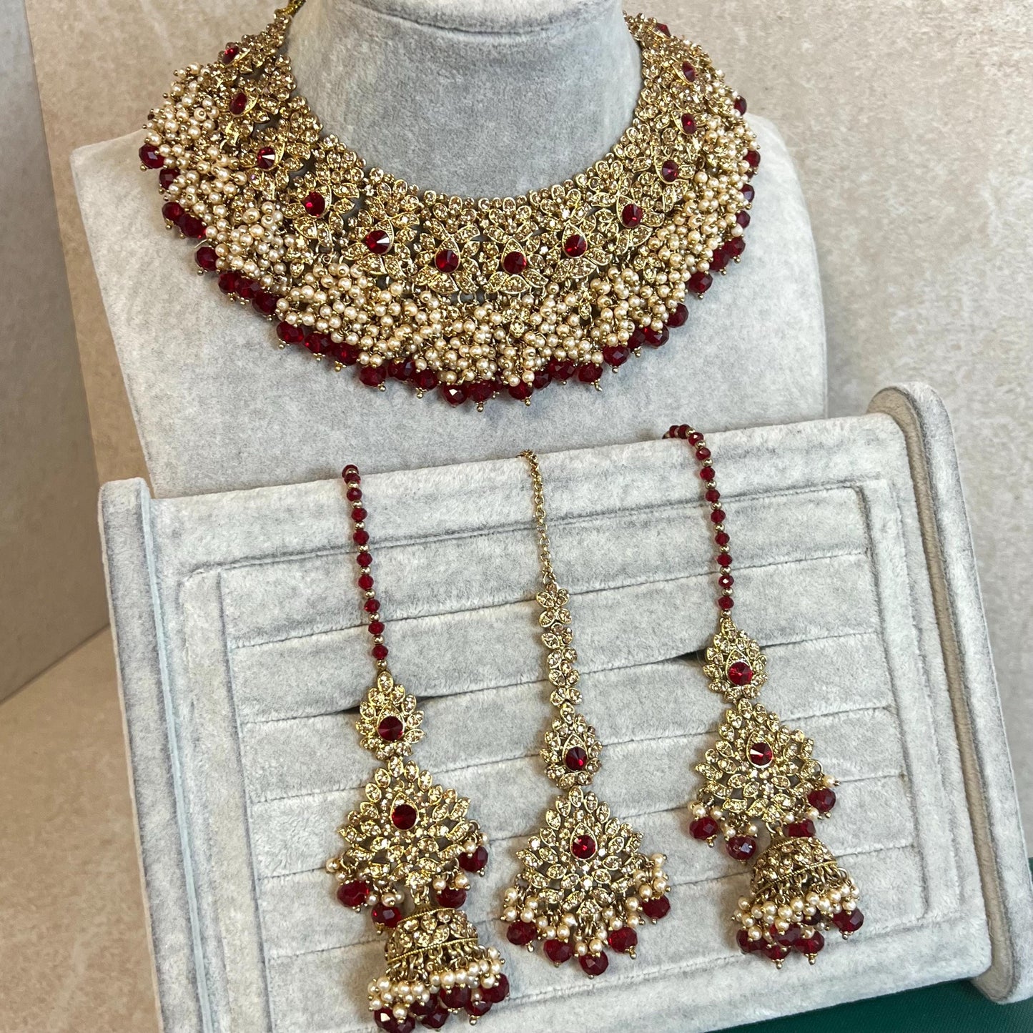 Maroon Bridal Necklace Set Indian/ Pakistani Style/ Wedding/ Fashion Jewellery/ Necklace set/Jhumka Earring/ Tikka/ High Quality Bridal Set