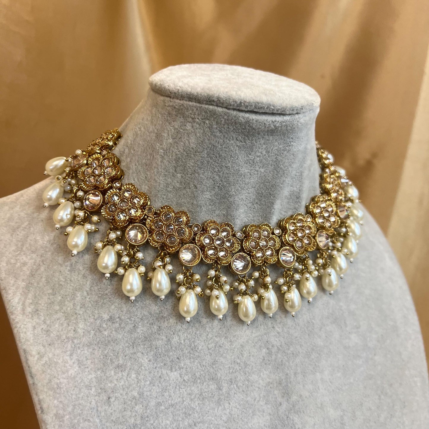 Pearl Antique Gold with Champagne Zircon Crystals.  Necklace Set Small Stud Earring and Tikka/ Indian/ Pakistani/Fashion Jewellery/ Gift