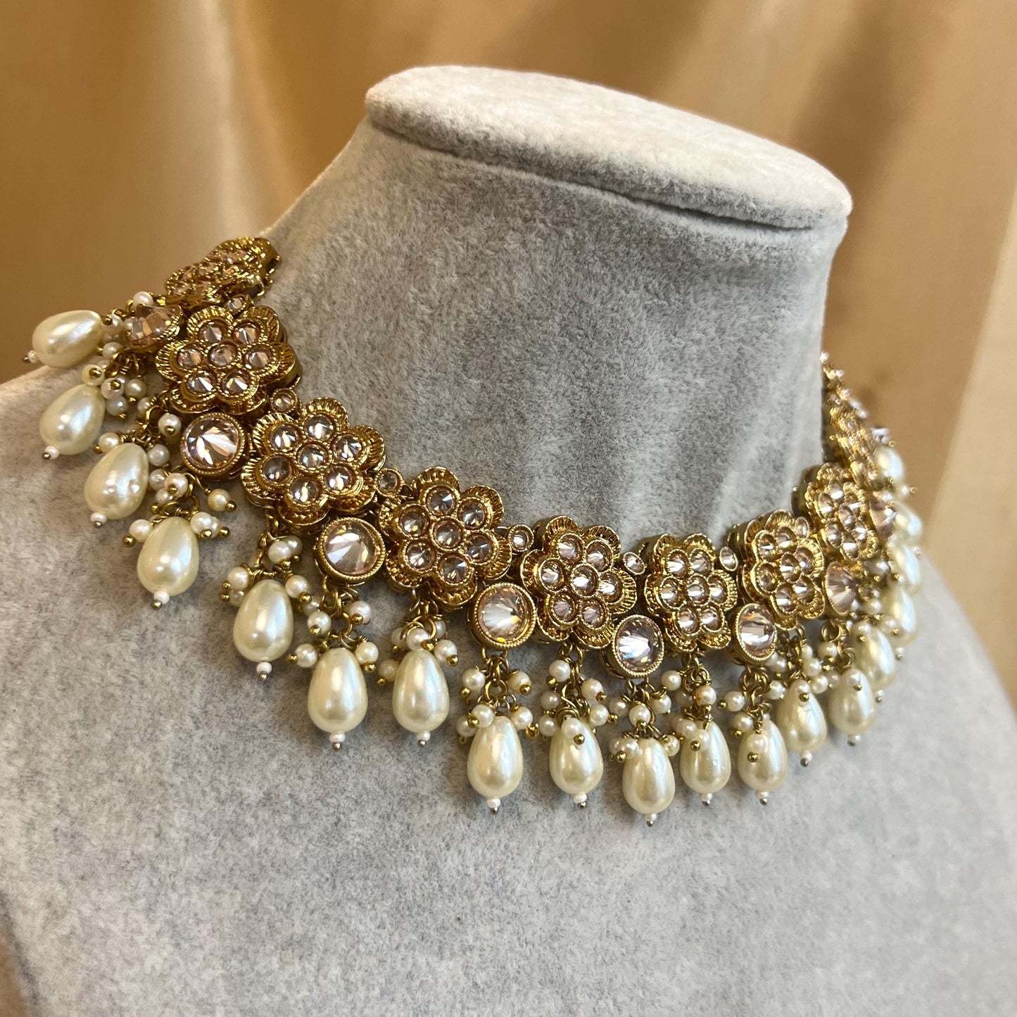Pearl Antique Gold with Champagne Zircon Crystals.  Necklace Set Small Stud Earring and Tikka/ Indian/ Pakistani/Fashion Jewellery/ Gift