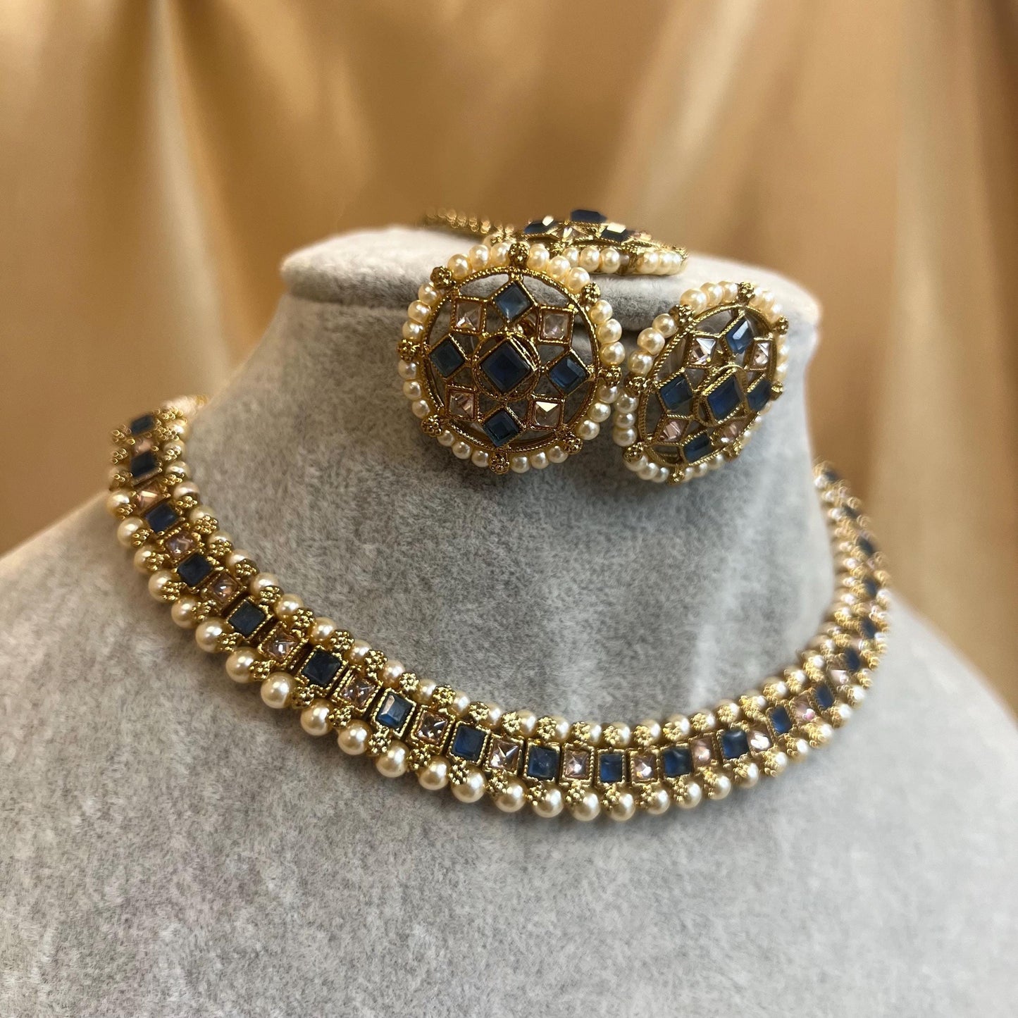 Blue Thin Necklace Set Earring/ Tikka/ Tikli/ Indian/ Pakistani/Fashion Jewellery/ Gift for Women/ Antique Gold with Champagne crystals