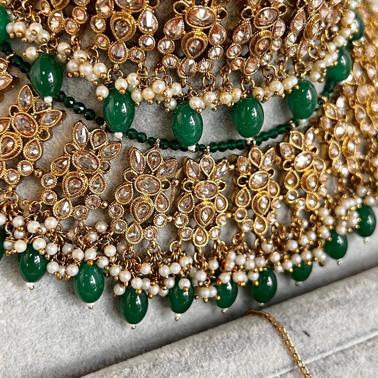Green Choker Necklace Bridal Set ,Antique gold with Champagne Crystals- Indian/ Pakistani Style/Bridal set/Wedding/Jhumka Earring Tikka