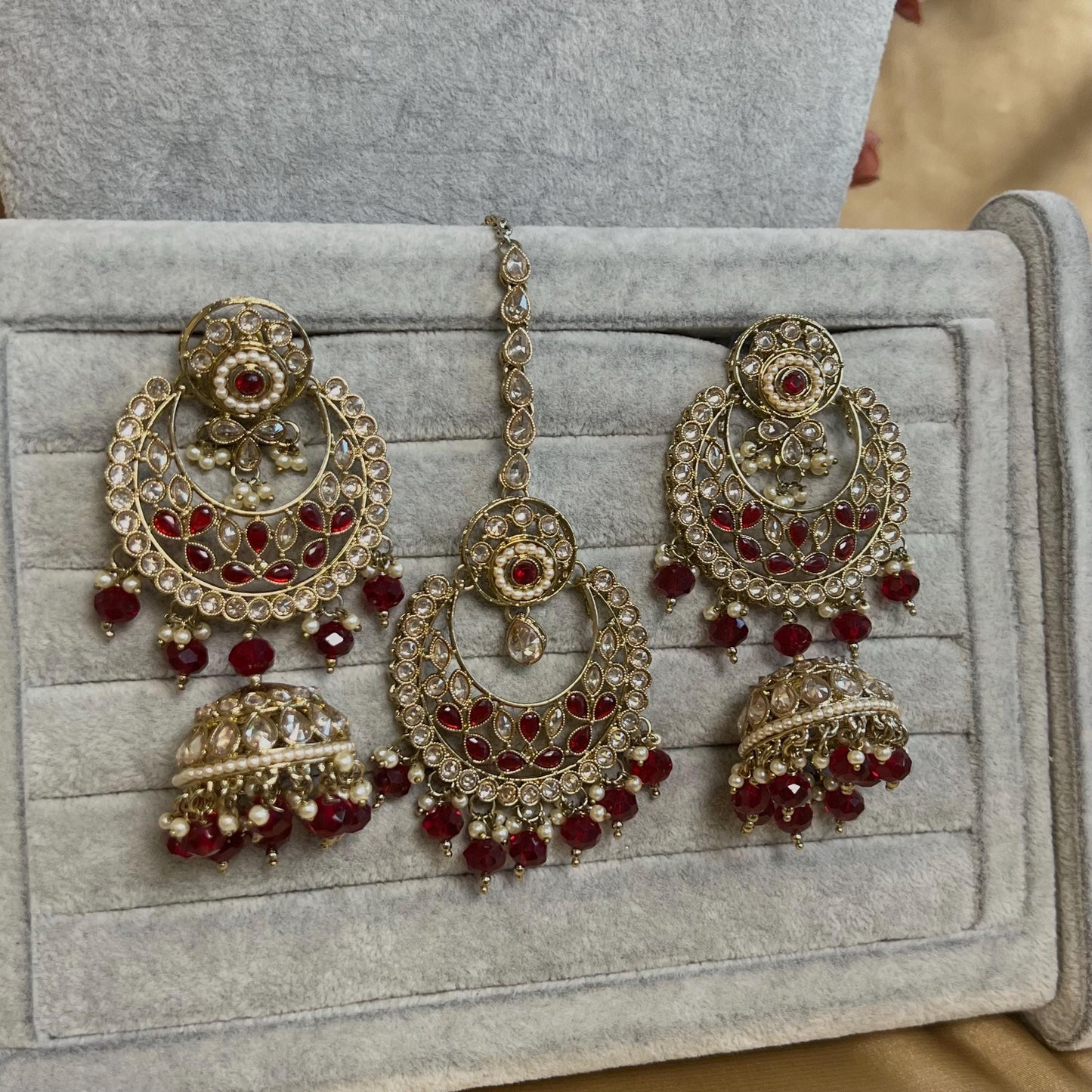 Maroon & Champagne  Bridal Choker Necklace set with Jhumka Earring and Tikka/ Indian/ Pakistani Style/ Wedding/ Antique Gold