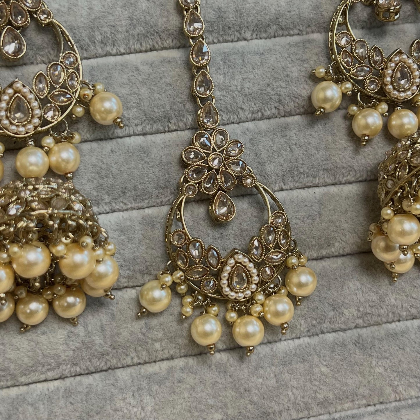 Champagne & Antique Gold Full Bridal set Indian/ Pakistani Style/ Wedding/ Fashion Jewellery/ Necklace set