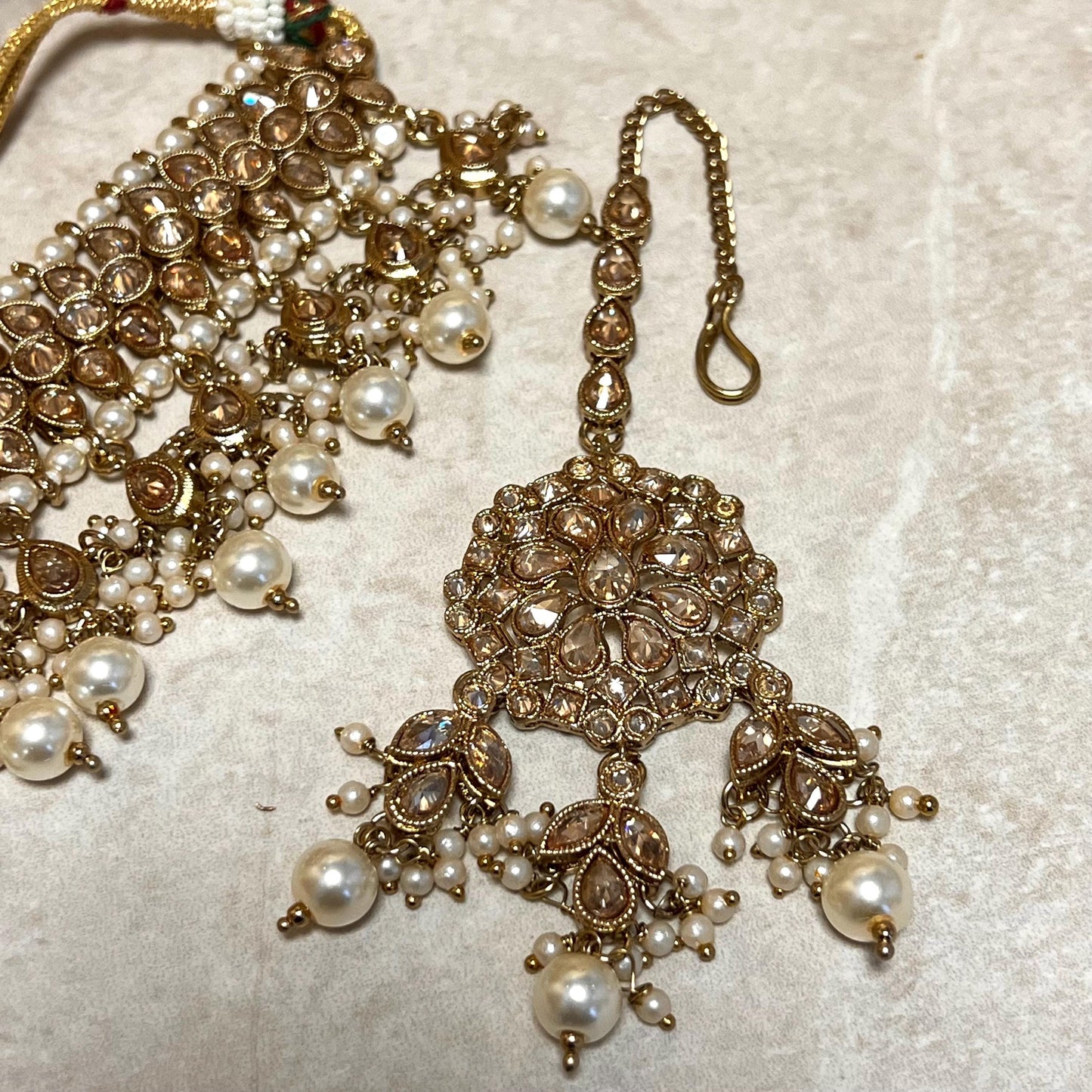 Medium Pearl Antique Gold With Champagne Zircon Crystals/Tikka Only / Tikli/ Indian/ Pakistani Fashion Jewellery/Maang Tikkas