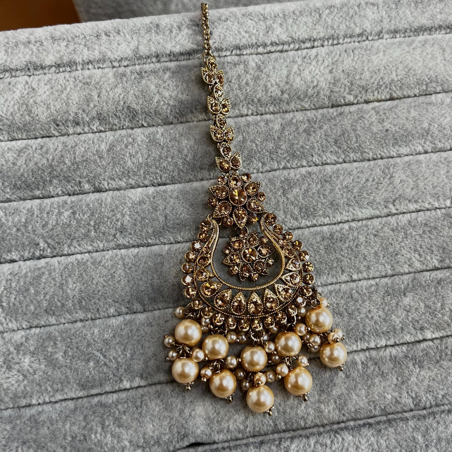 Golden Indian Choker Set/Indian Jewellery/Indian Jewels/ Pakistani/Fashion Jewellery/ Gift for Women