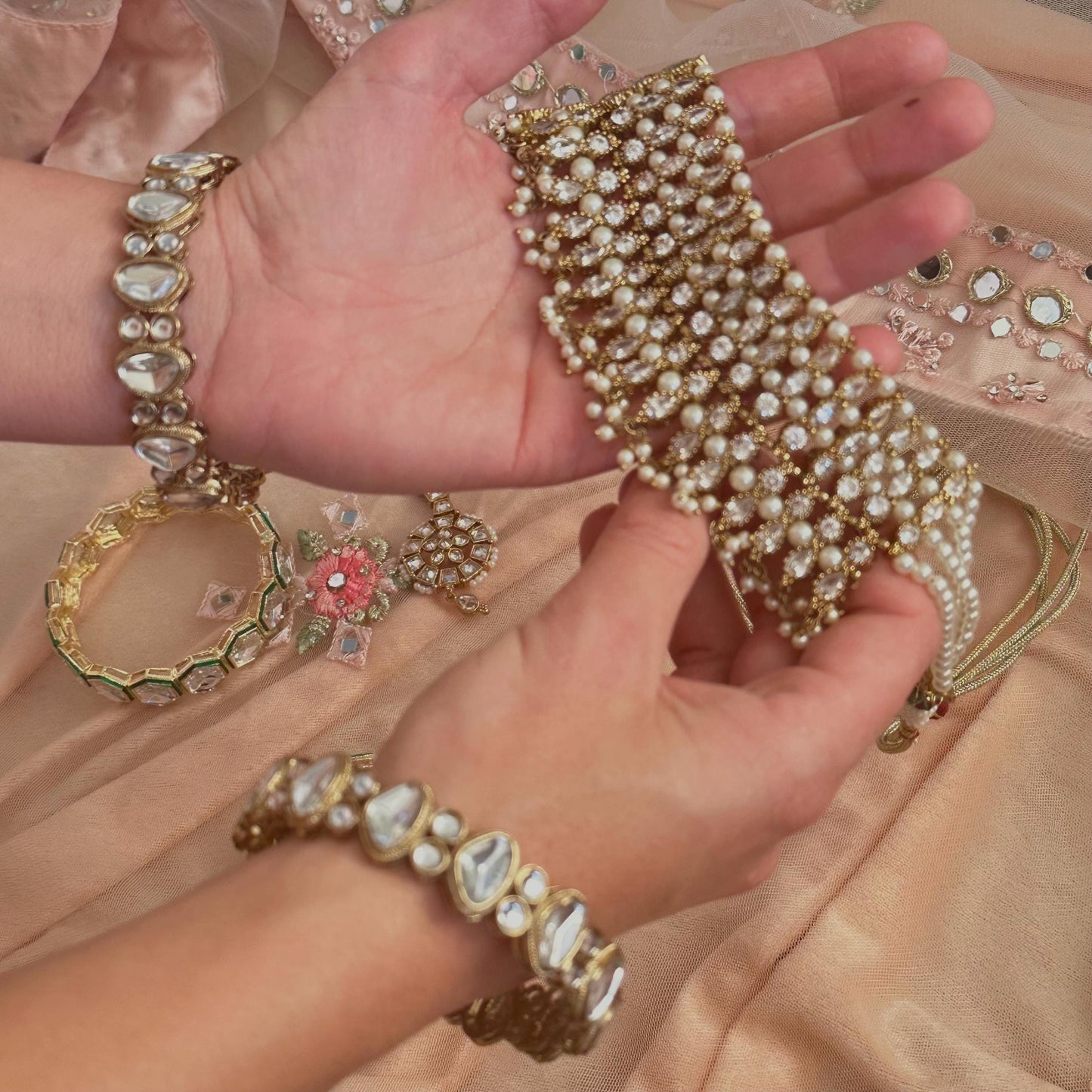 Set of 2 Clear Faux Kundan Kada Bangles in 2.6 /Indian Bangles/Indian/ Pakistani/Jewelley/ Fashion Bracelet